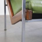 Zeer Comfortabele En Tijdloze Groene Rundleren En Houten Vintage Jaren ’60 Design Fauteuil thumbnail 11