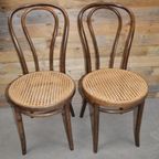2 Oude Stoeltjes Hout Met Webbing thumbnail 6