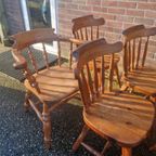 Zes Rustieke Grenen Eetkamer Stoelen. thumbnail 2