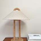 Lys Denemarken Vintage Houten Lamp Met Beige Kap thumbnail 2