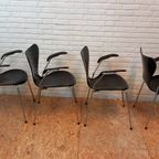 Set Of 4 Arne Jacobsen Chairs 3107 With Armrests thumbnail 12