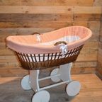 Baby Wiegje Op Wielen Wilgentenen Met Hout Brocante thumbnail 2