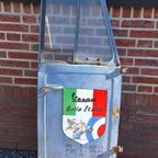 Vintage Deur Van Een Vespa Met Reclame Als Deco Object😎 thumbnail 2