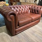 Engelse Chesterfield 2 Zits Bank Chestnut Bruin Leer thumbnail 3