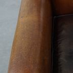 Charmante En Karakteristieke Subtiele Gepatineerde Schapenleren Armchair Met Een Geweldig Patina thumbnail 8