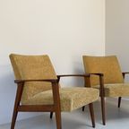 Twee Vintage Fauteuils Met Teak Houten Frame En Gele Bekleding thumbnail 2
