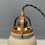Oude Kwik Glazen Hanglamp Met Messing Armatuur thumbnail 24