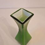 Vintage Vaasje Groen Persglas Groene Vaas thumbnail 2