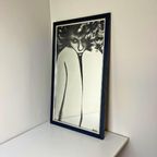 Vintage Spiegel ‘shirley’ Met Een Print Van Sam Haskins thumbnail 4