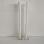 Set Vintage Hoge Smalle Witte Vazen thumbnail 3