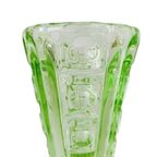 Art Deco Uranium Vaasje In Annagroen Persglas thumbnail 3