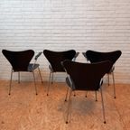 Set Of 4 Arne Jacobsen Chairs 3107 With Armrests thumbnail 9