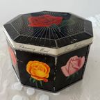 4 Mooie Vintage Blikken Met Verschillende Afmetingen En Dessin thumbnail 5