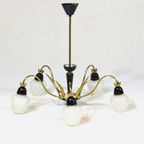 Vintage Kroonluchter In Messing En Opaline Glas, 1960s thumbnail 3