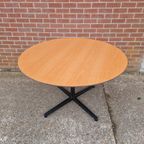 Ronde Design Tafel Met Stervoet 120 Cm Diameter thumbnail 5