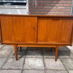 Vintage Teakhouten Dressoir-/ Muziekkast thumbnail 2