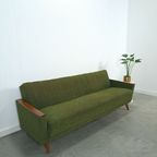 Slaapbank Met Groene Stof En Teakhout thumbnail 2