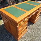 Klassieke Engelse Schrijftafel, Bureau, Desk, Met Lederen In thumbnail 2