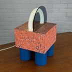 Bijzondere Memphis Tafellamp In De Stijl Van Sottsass thumbnail 4
