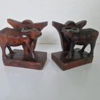 Balinese Art Deco Boekensteunen Karbauw Hout. thumbnail 2