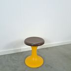 Space Age Kunststof Kruk Bruin Met Geel Nr. 3 thumbnail 6