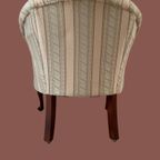 Set Van 2 Chesterfield Byron Tub Chairs thumbnail 8