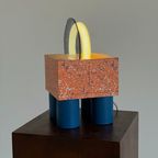 Bijzondere Memphis Tafellamp In De Stijl Van Sottsass thumbnail 16