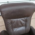 Verstelbare Leren Relaxfauteuil Met Voetenbank thumbnail 12