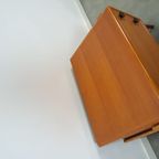 Teak Ladekast Met Zwarte Metalen Grepen, Tv Meubel thumbnail 14
