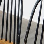 Set Van 4 Vintage Houten Design Stoelen Met Zwarte Spijlen Rugleuning En Bruine Zitting thumbnail 14