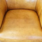 Comfortabele, Luxe Rundleren Fauteuil/armchair + Hocker Met Een Correcte Afwerking Met Siernagels thumbnail 8