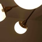 Mid-century Italiaanse Bollen Luster In Messing En Melkglas thumbnail 15
