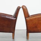 Karaktervolle Set Van 2 Schapenleren Fauteuils/ Armchairs Met Een Mooi Patina En Warme Kleuren thumbnail 7