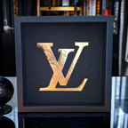 Louis Vuitton Logo Verguld 23Ct Goud In Lijst thumbnail 8