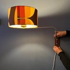 Space Age Swing-Arm Wandlamp Met Oranje Bloem Schaduw thumbnail 3