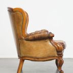 Charmante Antieke Barokke Schapenleren Chesterfield Fauteuil Met Een Mooi Patina thumbnail 7