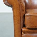 In Goede Staat Verkerende En Comfortabele Mooie Cognac-Kleurige Antieke Schapenleren Armchair thumbnail 10