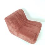 Donker Roze Fauteuil Ribstof Nieuw Gestoffeerd thumbnail 6