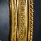Antieke Ovale Spiegel In Gouden Lijst thumbnail 6