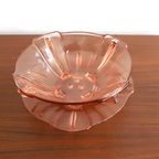 Vintage Fruitzeef Met Onderbord In Roze Pers Glas, Jaren '30/'40 thumbnail 2