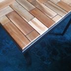 Unieke Salontafel. Zwart Metalen Frame En Ingelegd Met Hergebruikt Hout In Een Speels Motief thumbnail 5