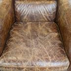 Statige En Comfortabele Generfde Rundleren Armchair Met Een Tijdloos Design En Een Mooie Kleur thumbnail 10