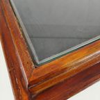 Eikenhouten Museumvitrinekast Uit De Jaren 40-50 – Horizontaal Gebogen Model thumbnail 6