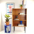 Vintage Deens Boekenkastje Teak Fineer Zwarte Pootjes thumbnail 9