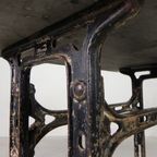 Industriele Tafel, Tuintafel Met Hardsteen Plaat Op Gietijzeren Frame, Jaren 30 thumbnail 20