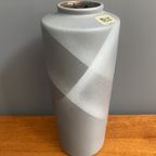 Modernist Vase By Bay Model 690 25 1970s Wgp thumbnail 7