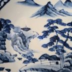 Mooi Japans Sierbord - Blauw En Wit Met Een Berglandschap thumbnail 6