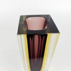 Vintage Glazen Vaas, Facet Geslepen, Rechthoekig. Roze, Geel En Kleurloos Murano Glas. Sommerso Vaas thumbnail 8