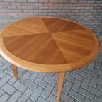 Vintage Ronde Tafel Teakhouten Tafel thumbnail 9