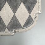 Handbeschilderde Tafel Met Harlekijnpatroon thumbnail 7